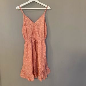 🌸NWOT🌸Medium Mountain Valley Pink Polkadot Dress